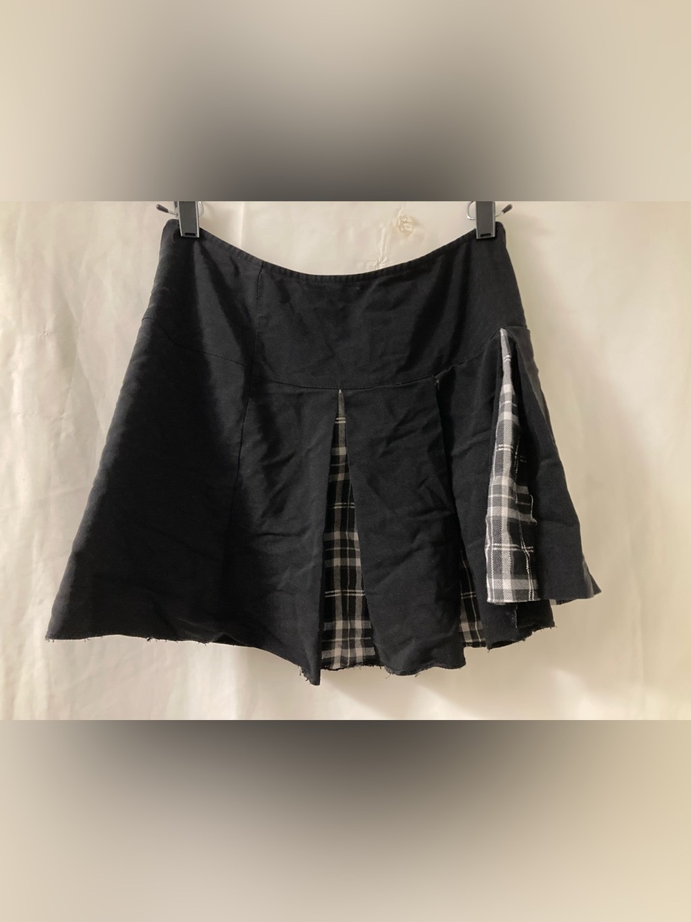 Garage Black Plaid Pleated Mini Skirt Women’s Y2K Grunge Preppy